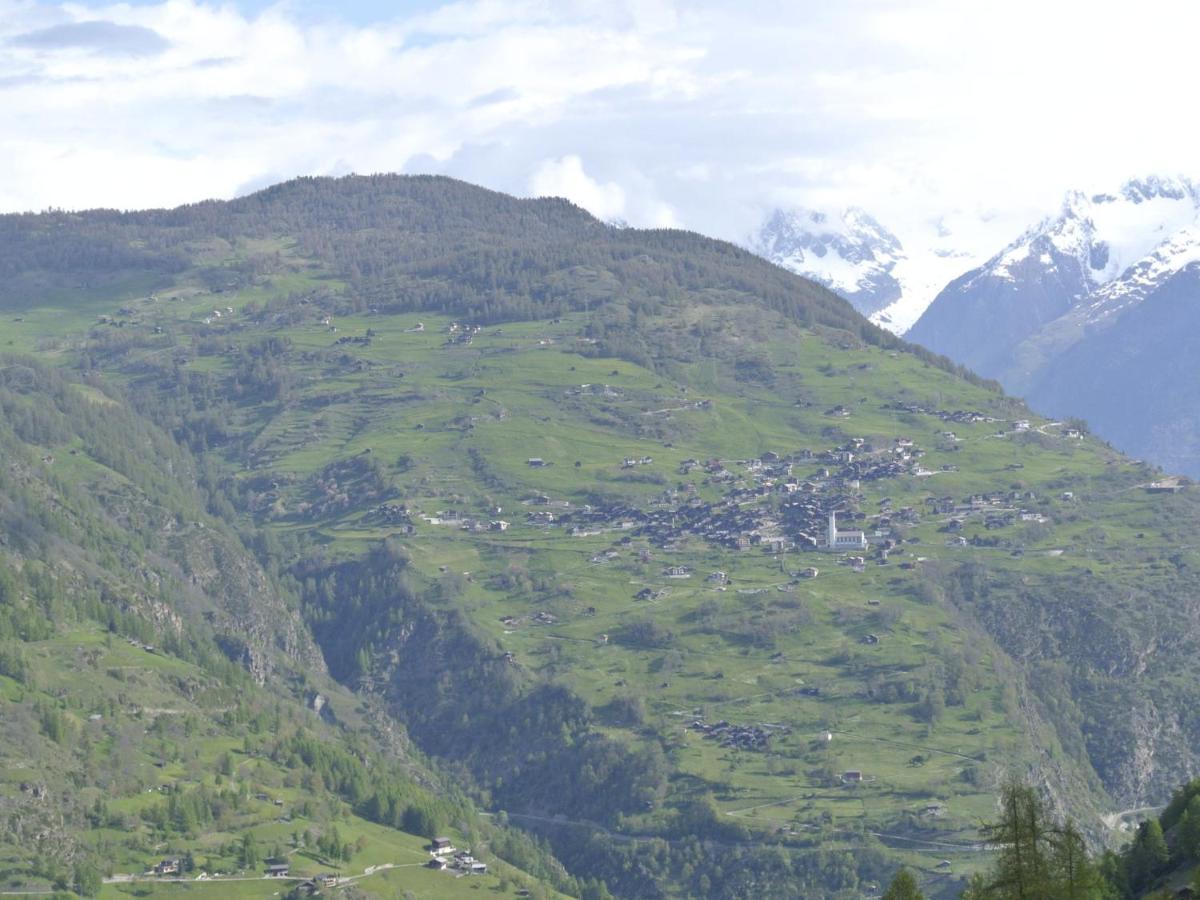 Holiday Home In M Rel Near The Aletsch Ski Area Morel Екстер'єр фото