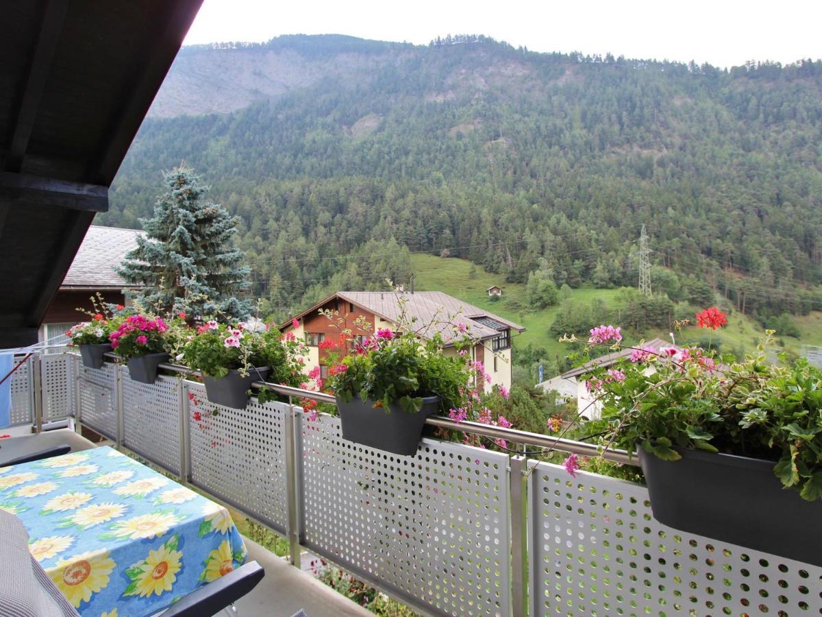 Holiday Home In M Rel Near The Aletsch Ski Area Morel Екстер'єр фото