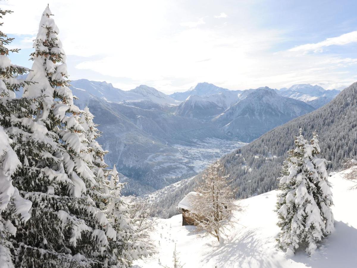 Holiday Home In M Rel Near The Aletsch Ski Area Morel Екстер'єр фото