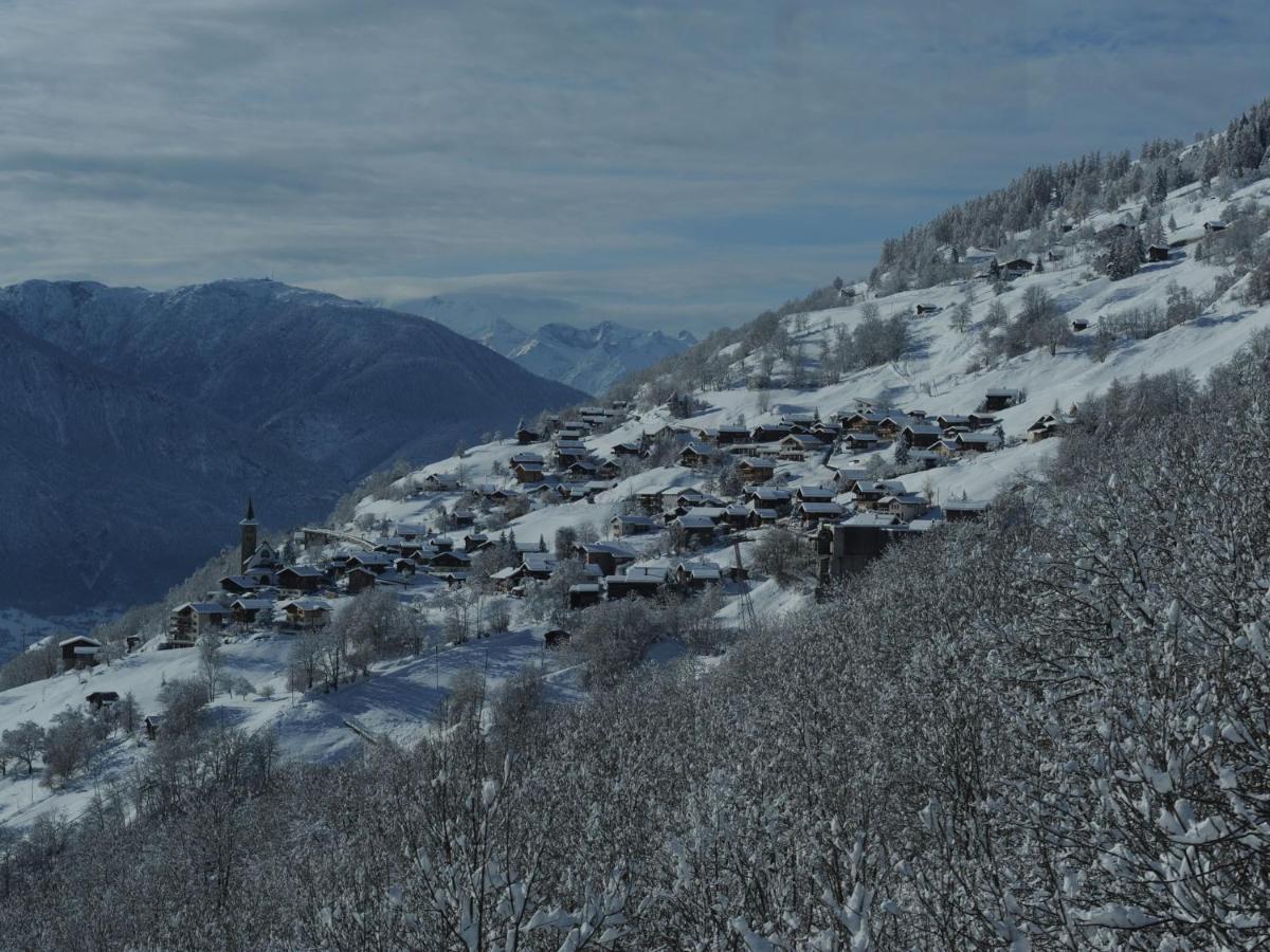 Holiday Home In M Rel Near The Aletsch Ski Area Morel Екстер'єр фото
